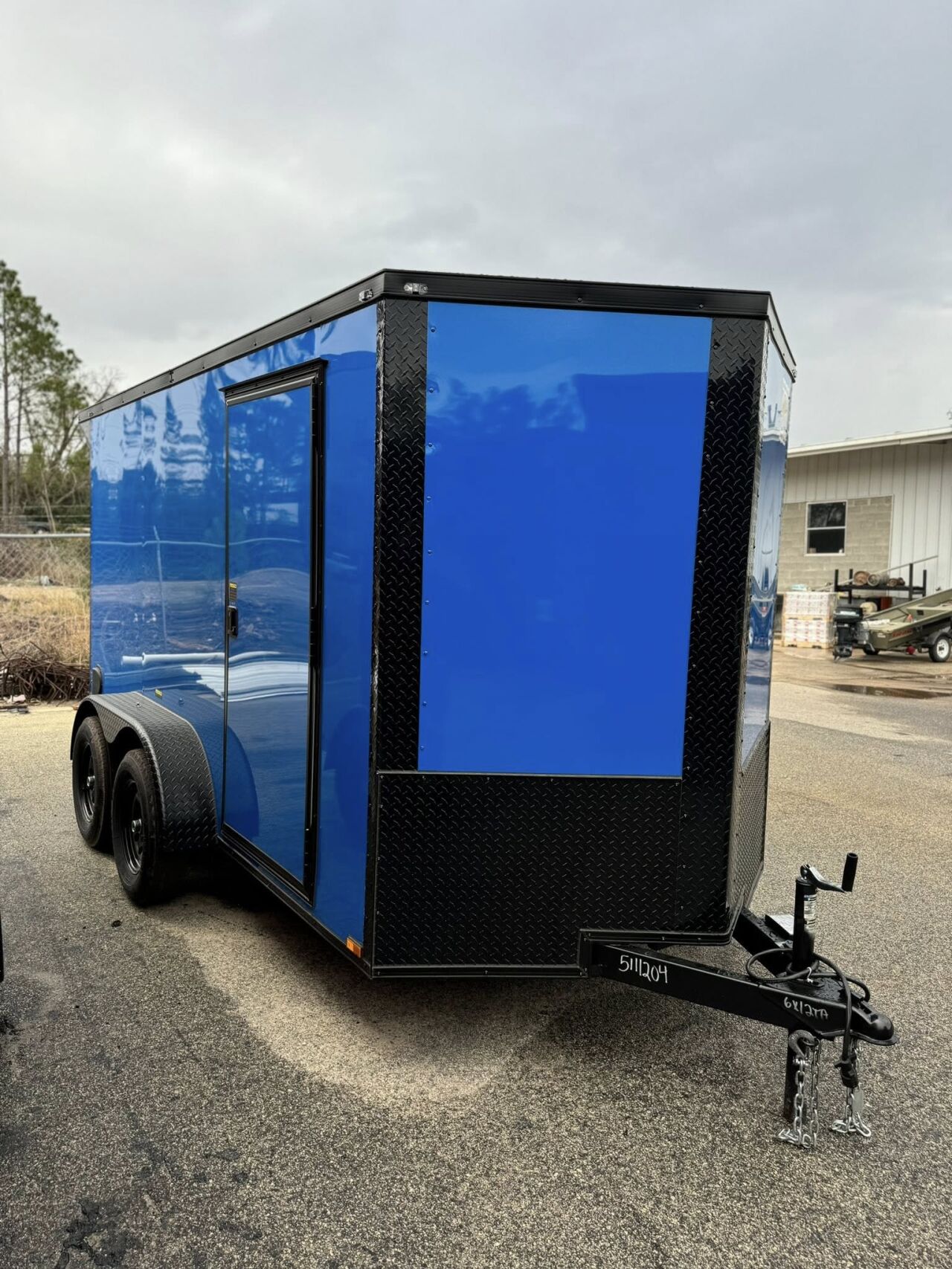 2026 Hook & Line Enclosed Cargo trailer in pepsi blue b o, photo 2